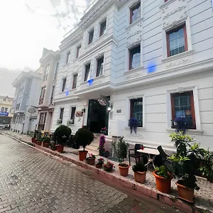 3* Hotel Maritime